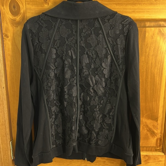 NWT Laura Ashley black jacket w lace accents size L - Picture 5 of 7